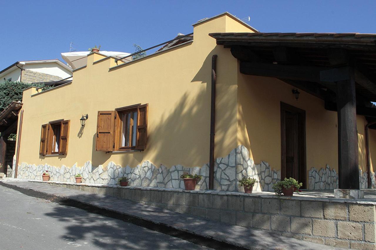 Agriturismo Vallesessanta Grotte di Castro Eksteriør billede